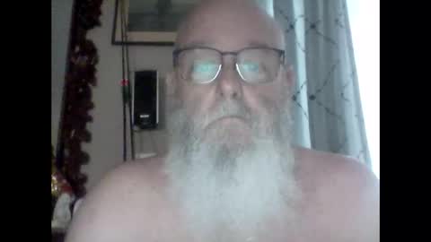 Tommie online show from 09/28/25, 01:38