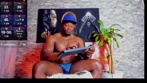 Snapshot of tommike388 chatting on 12/21/24, 03:20 Tom Mike online show from 12/21/24, 03:20