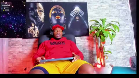 Snapshot of tommike388 chatting on 01/03/25, 03:16 Tom Mike online show from 01/03/25, 03:16