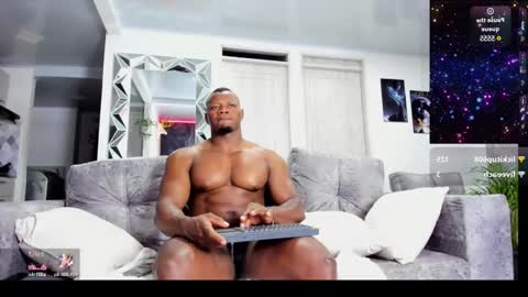 Snapshot of tommike388 chatting on 02/27/25, 06:40 Tom Mike online show from 02/27/25, 06:40