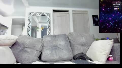 Snapshot of tommike388 chatting on 03/11/25, 06:43 Tom Mike online show from 03/11/25, 06:43