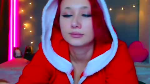 Snapshot of tommioo7 chatting on 01/01/25, 04:18 Galadriel online show from 01/01/25, 04:18