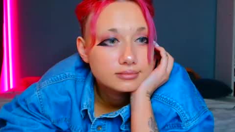 Snapshot of tommioo7 chatting on 01/15/25, 09:20 Galadriel online show from 01/15/25, 09:20