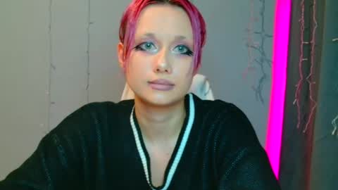 Snapshot of tommioo7 chatting on 01/22/25, 12:16 Galadriel online show from 01/22/25, 12:16