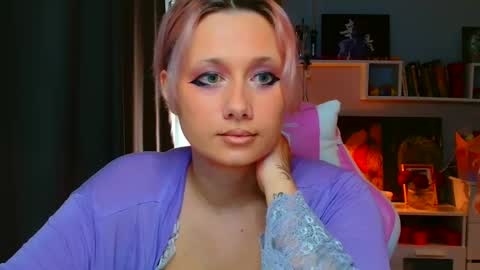 Snapshot of tommioo7 chatting on 03/11/25, 10:29 Galadriel online show from 03/11/25, 10:29