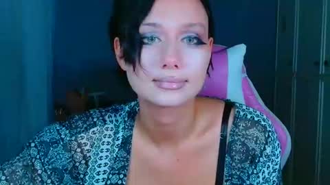 Snapshot of tommioo7 chatting on 09/11/25, 03:45 Galadriel online show from 09/11/25, 03:45