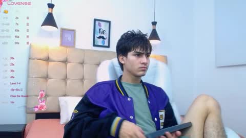 Tommy  online show from 02/09/25, 06:43