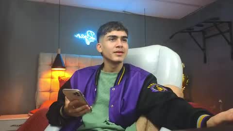 Tommy  online show from 02/11/25, 07:02