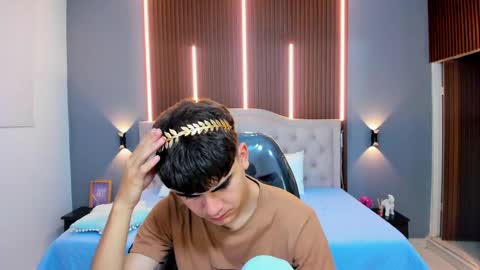 Tommy  online show from 10/28/25, 03:32