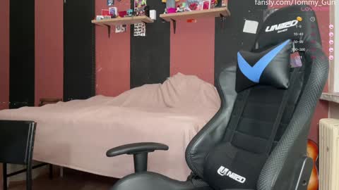 Tommy and Katana online show from 12/18/24, 05:10