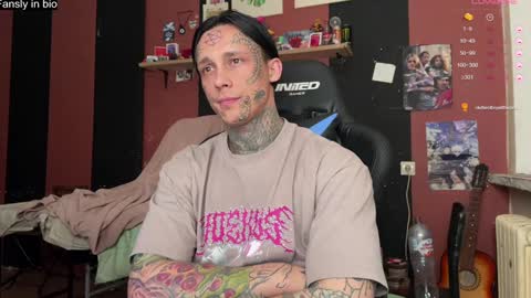 Tommy and Katana online show from 12/23/24, 04:28