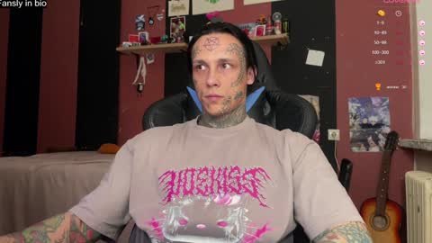 Tommy and Katana online show from 01/05/25, 12:20