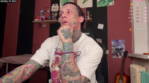 Tommy and Katana online show from 01/06/25, 09:54