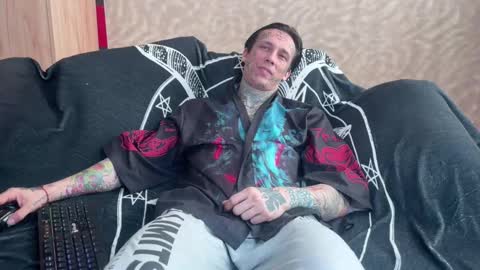 Tommy and Katana online show from 02/22/25, 06:39