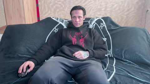 Tommy and Katana online show from 03/01/25, 06:24