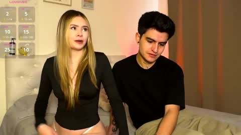 Snapshot of tommy_and_sophie chatting on 03/30/26, 03:57 tommy and sophie online show from 03/30/26, 03:57