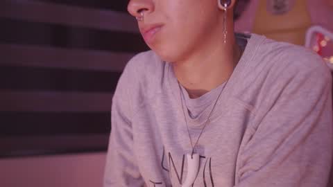 Blue  online show from 02/17/25, 09:19