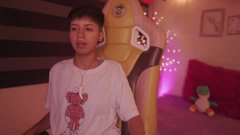 Blue  online show from 02/19/25, 12:14