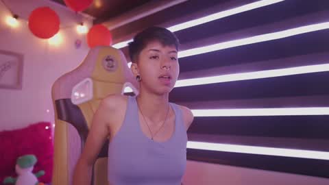 Blue  online show from 02/21/25, 03:32