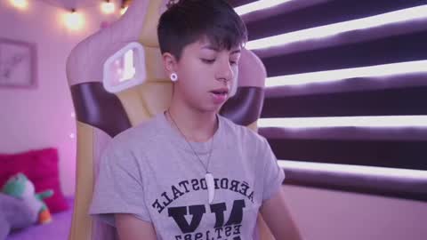 Blue  online show from 03/10/25, 03:20