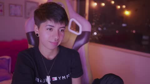 Blue  online show from 03/05/26, 01:56