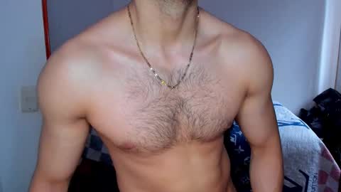 Snapshot of tommy_bred chatting on 03/09/26, 06:56 Twitter BreddTommy IG tommy bredd online show from 03/09/26, 06:56