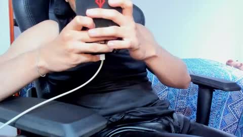 Snapshot of tommy_bred chatting on 03/14/26, 04:45 Twitter BreddTommy IG tommy bredd online show from 03/14/26, 04:45