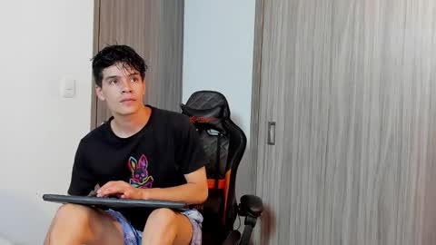   online show from 02/13/25, 12:46