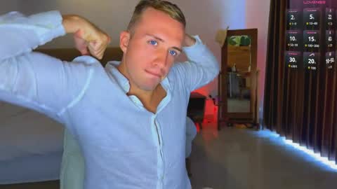 Snapshot of tommy_cumfinger chatting on 04/20/26, 12:35 Tommy online show from 04/20/26, 12:35