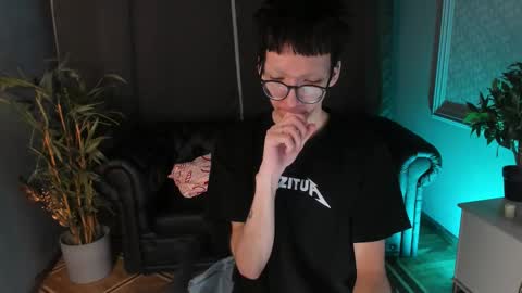 Snapshot of tommy_stars chatting on 03/19/26, 05:33 tommy_stars online show from 03/19/26, 05:33