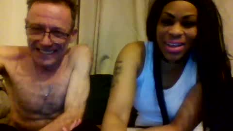 Snapshot of tommyandtomara chatting on 03/31/26, 09:48 tommyandtomara online show from 03/31/26, 09:48
