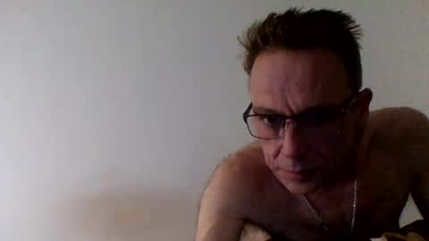Snapshot of tommyandtomara chatting on 04/05/26, 09:56 tommyandtomara online show from 04/05/26, 09:56