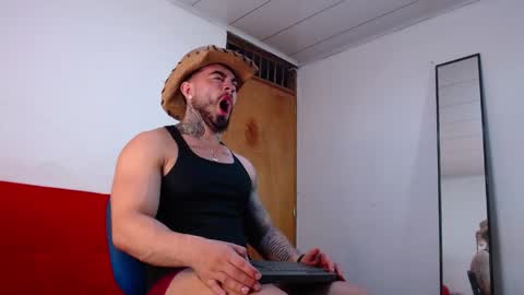 Snapshot of tommyblessd1 chatting on 04/06/26, 05:52 Steven online show from 04/06/26, 05:52