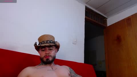 Snapshot of tommyblessd1 chatting on 04/11/26, 03:55 Steven online show from 04/11/26, 03:55