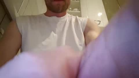 Snapshot of tommyboy9769 chatting on 09/16/25, 05:25 Tommy online show from 09/16/25, 05:25