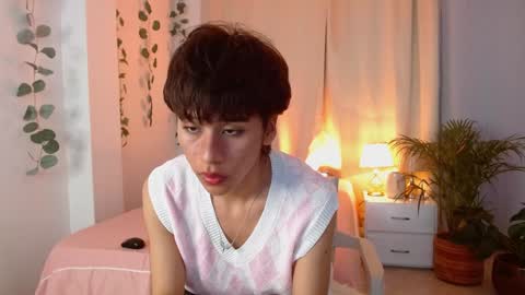 Snapshot of tommyfoxboy chatting on 02/01/25, 03:50 Tommy Foxboy online show from 02/01/25, 03:50