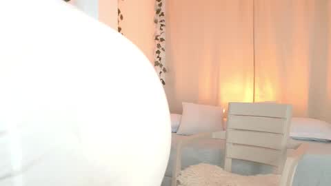 Snapshot of tommyfoxboy chatting on 03/08/25, 01:25 Tommy Foxboy online show from 03/08/25, 01:25