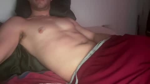 Snapshot of tommygunzsolo chatting on 02/14/25, 04:41 tommygunzsolo online show from 02/14/25, 04:41