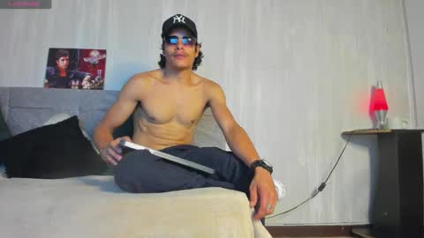 tommyhot7 online show from 07/07/26, 09:08