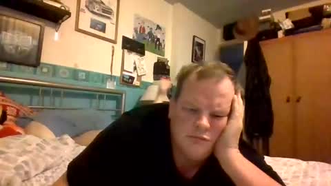 Snapshot of tommyp1990115543 chatting on 11/09/25, 07:06 tommyp1990115543 online show from 11/09/25, 07:06