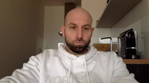 Snapshot of tommyx01 chatting on 03/11/25, 08:30 Thomas Fit online show from 03/11/25, 08:30