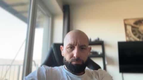 Snapshot of tommyx01 chatting on 02/26/26, 10:25 Thomas Fit online show from 02/26/26, 10:25