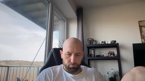 Snapshot of tommyx01 chatting on 03/16/26, 08:18 Thomas Fit online show from 03/16/26, 08:18