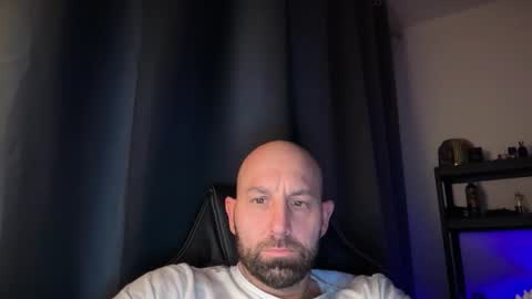 Snapshot of tommyx01 chatting on 03/16/26, 08:46 Thomas Fit online show from 03/16/26, 08:46