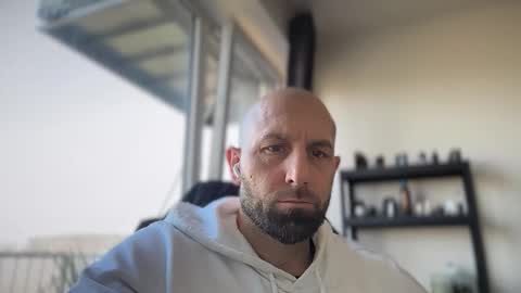 Snapshot of tommyx01 chatting on 03/23/26, 09:24 Thomas Fit online show from 03/23/26, 09:24