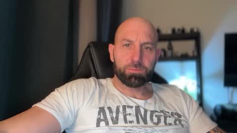 Snapshot of tommyx01 chatting on 03/30/26, 08:10 Thomas Fit online show from 03/30/26, 08:10