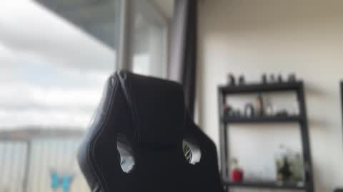 Snapshot of tommyx01 chatting on 04/01/26, 10:38 Thomas Fit online show from 04/01/26, 10:38