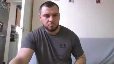 tommyy19901 online show from 12/14/24, 11:18