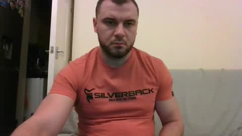 tommyy19901 online show from 01/05/25, 06:24