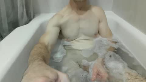 Snapshot of tomtally6996 chatting on 11/24/25, 11:48 tomtally6996 online show from 11/24/25, 11:48